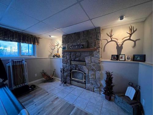 54301 Range Road 170, Rural Yellowhead County, AB - Indoor With Fireplace