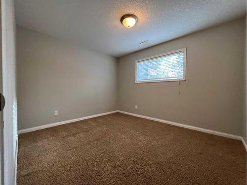 4107 15 Avenue, Edson, AB - Indoor Photo Showing Other Room