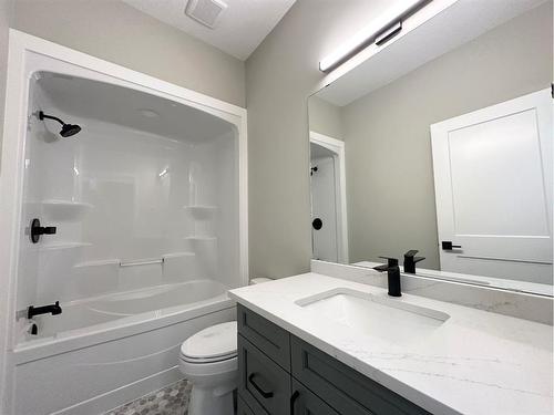 59 Riverstone Road, Whitecourt, AB - Indoor Photo Showing Bathroom