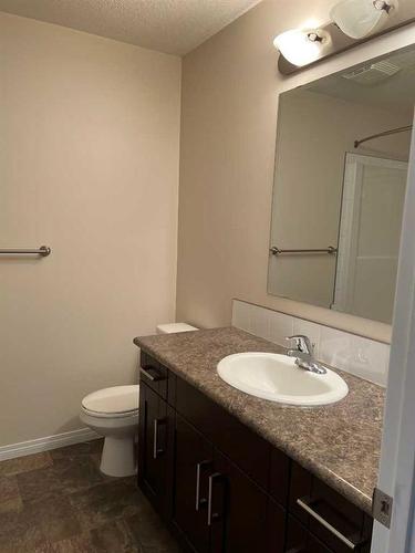701 5 A Street, Fox Creek, AB - Indoor Photo Showing Bathroom