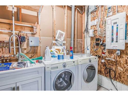 6706 40A Avenue, Stettler, AB - Indoor Photo Showing Laundry Room