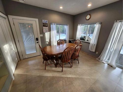 594028 Range Road 130, Rural Woodlands County, AB - Indoor Photo Showing Dining Room