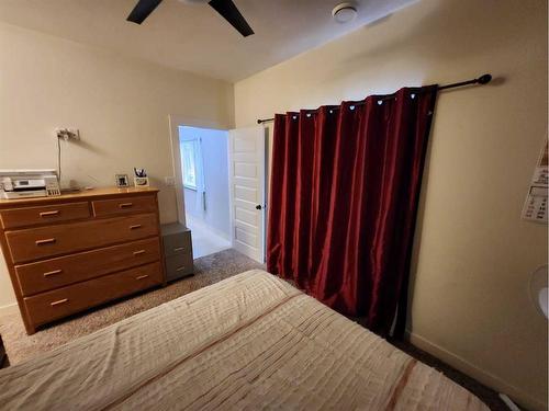 594028 Range Road 130, Rural Woodlands County, AB - Indoor Photo Showing Bedroom