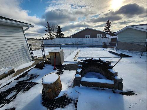 31 Hollinger Drive, Swan Hills, AB - Outdoor
