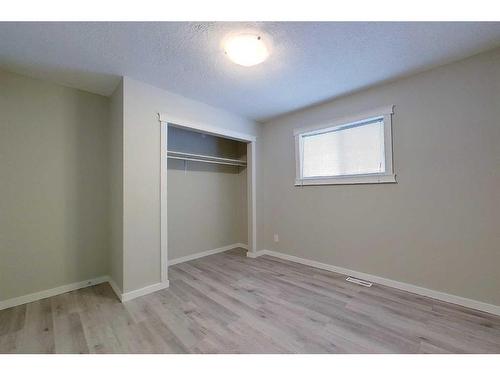 745 Cardinal Crescent, Wabasca, AB - Indoor Photo Showing Other Room