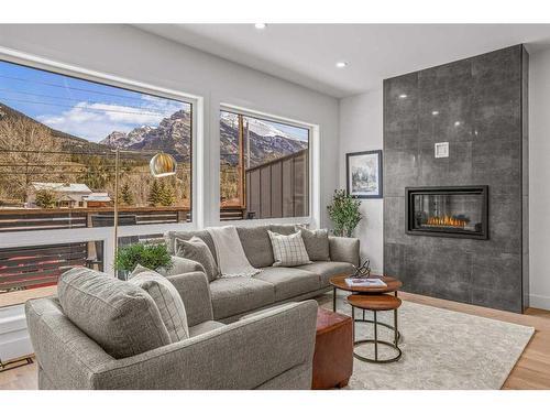 2-1226 2Nd Avenue, Canmore, AB - Outdoor