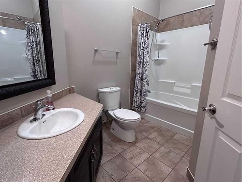 12 Elk Avenue, Island Lake, AB - Indoor Photo Showing Bathroom