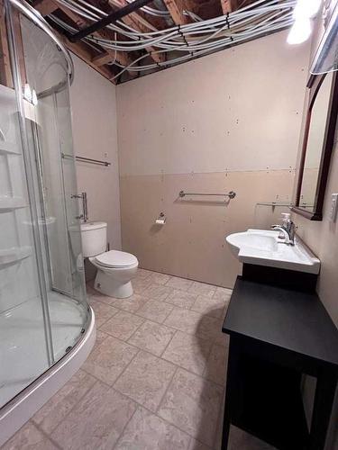 12 Elk Avenue, Island Lake, AB - Indoor Photo Showing Bathroom