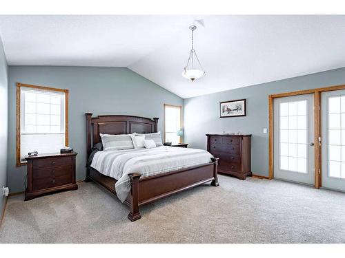 590083 Range Road 114, Rural Woodlands County, AB - Indoor Photo Showing Bedroom