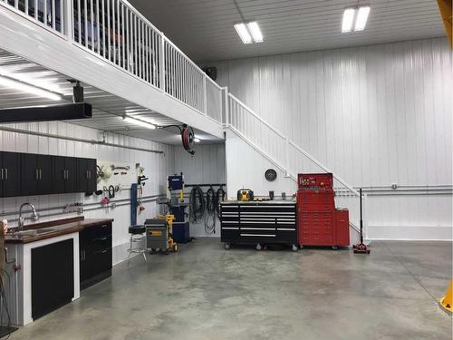 590083 Range Road 114, Rural Woodlands County, AB - Indoor Photo Showing Garage