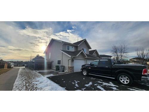 6117 11 Ave, Edson, AB - Outdoor