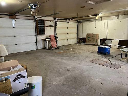 708 7 Avenue, Fox Creek, AB - Indoor Photo Showing Garage