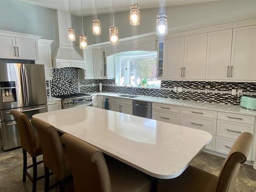 59 Ravine Drive, Whitecourt, AB - Indoor Photo Showing Kitchen With Upgraded Kitchen