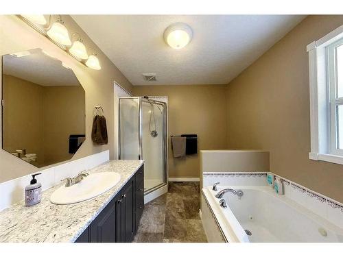 6301 19 Avenue, Edson, AB - Indoor Photo Showing Bathroom