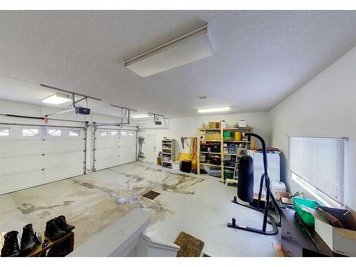6301 19 Avenue, Edson, AB - Indoor Photo Showing Garage