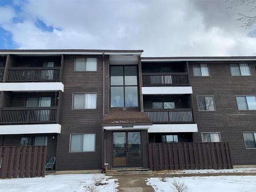 211-5317 5 Avenue, Edson, AB - Outdoor With Balcony