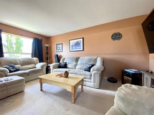5 Steward Drive, Whitecourt, AB - Indoor Photo Showing Living Room