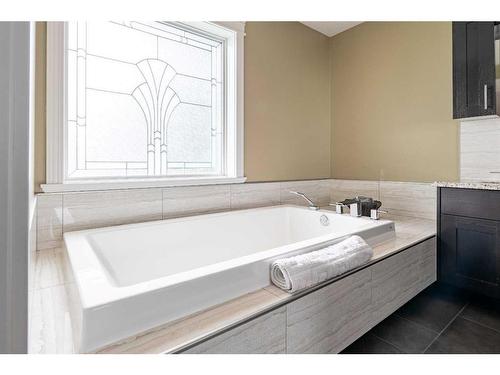 4123 Flats Road, Whitecourt, AB - Indoor Photo Showing Bathroom