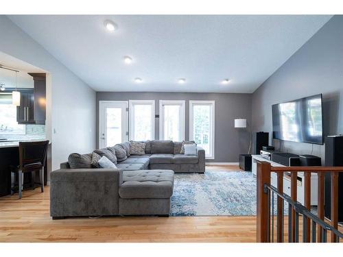 34 Ravine Drive, Whitecourt, AB - Indoor Photo Showing Living Room