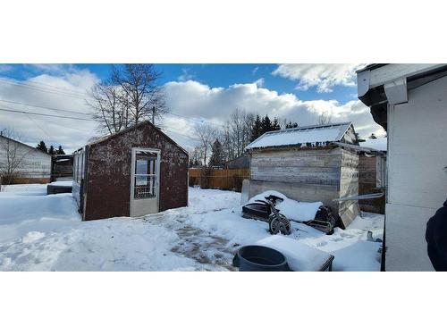 525 65Th Street, Edson, AB - Outdoor