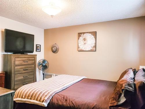 1601 52 Street, Edson, AB - Indoor Photo Showing Bedroom