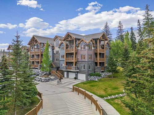 313-155 Crossbow Place, Canmore, AB - Outdoor With Facade