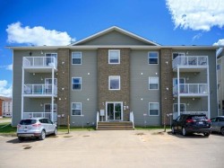 203-2814 48 Avenue  Athabasca, AB T9S 0A5