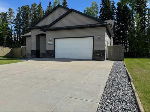 4007 15 Avenue, Edson, AB - Outdoor