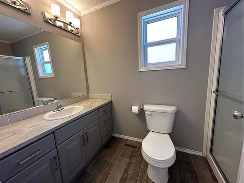 5419 45 Street, Whitecourt, AB - Indoor Photo Showing Bathroom
