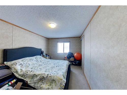 53518 Range Road 181A, Rural Yellowhead County, AB - Indoor Photo Showing Bedroom
