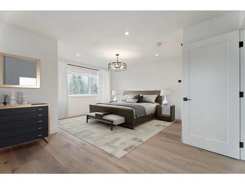 510 8Th Avenue, Canmore, AB - Indoor Photo Showing Bedroom