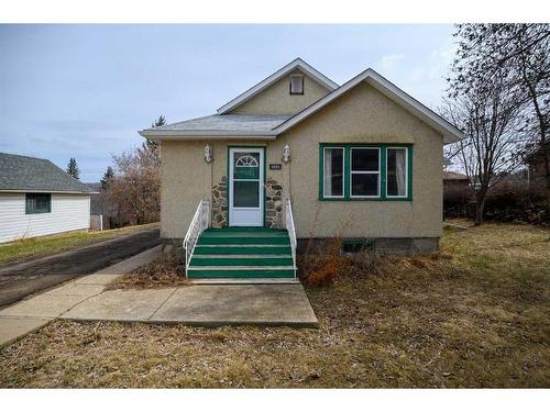 4804 51 Street, Athabasca, AB - Outdoor