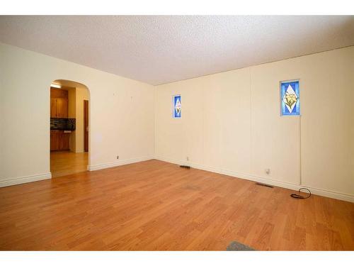 4804 51 Street, Athabasca, AB -  Photo Showing Other Room