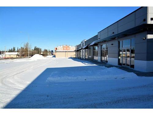 8-5601 4 Avenue, Edson, AB 