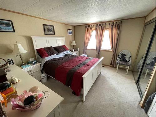 54023 Range Road 165, Rural Yellowhead County, AB - Indoor Photo Showing Bedroom