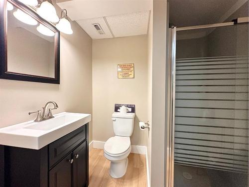 49 Wedow Drive, Whitecourt, AB - Indoor Photo Showing Bathroom