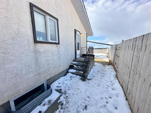 21 Hollinger Drive, Swan Hills, AB - Outdoor With Exterior