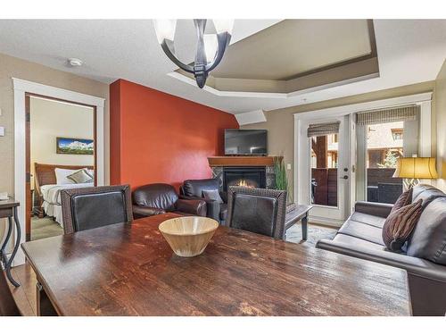 301-191 Kananaskis Way, Canmore, AB - Indoor With Fireplace