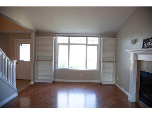 49 Skaggs Crossing, Whitecourt, AB - Indoor Photo Showing Other Room