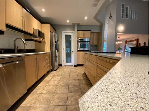 45, 240054 Township Road 670, Athabasca, AB - Indoor Photo Showing Kitchen With Upgraded Kitchen