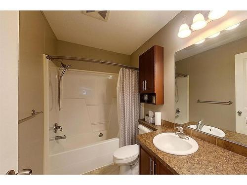 19418 530A Township Road, Rural Yellowhead County, AB - Indoor Photo Showing Bathroom