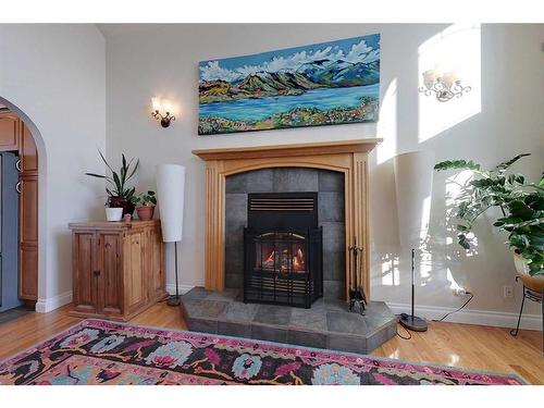 332 4 Street Ne, Slave Lake, AB - Indoor Photo Showing Other Room With Fireplace