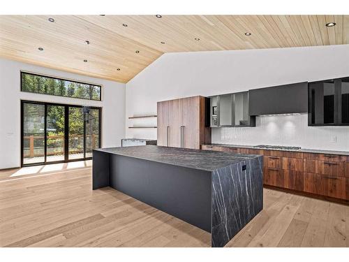 509 Stewart Creek Close, Canmore, AB - Indoor Photo Showing Kitchen