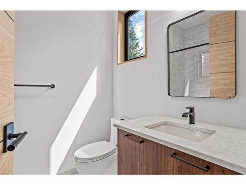 509 Stewart Creek Close, Canmore, AB - Indoor Photo Showing Bathroom