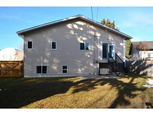 7111 South Glen Avenue, Edson, AB - Outdoor With Exterior