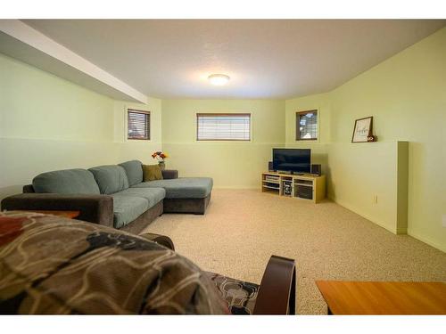 2705 46 Avenue, Athabasca, AB - Indoor Photo Showing Other Room