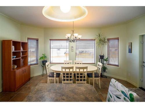 2705 46 Avenue, Athabasca, AB - Indoor Photo Showing Dining Room