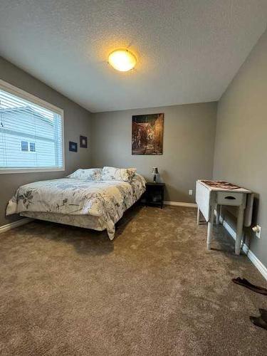 1206 61 Street, Edson, AB - Indoor Photo Showing Bedroom