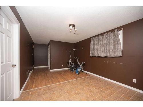 4904 50 Street, Colinton, AB - Indoor Photo Showing Other Room