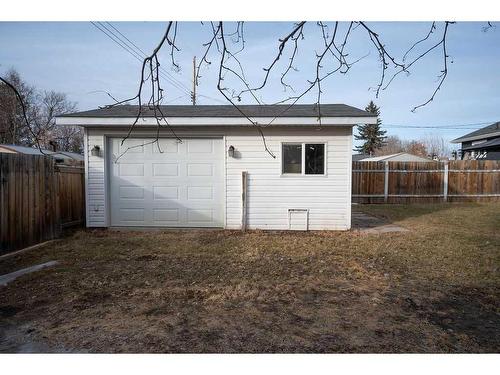 4904 50 Street, Colinton, AB - Outdoor